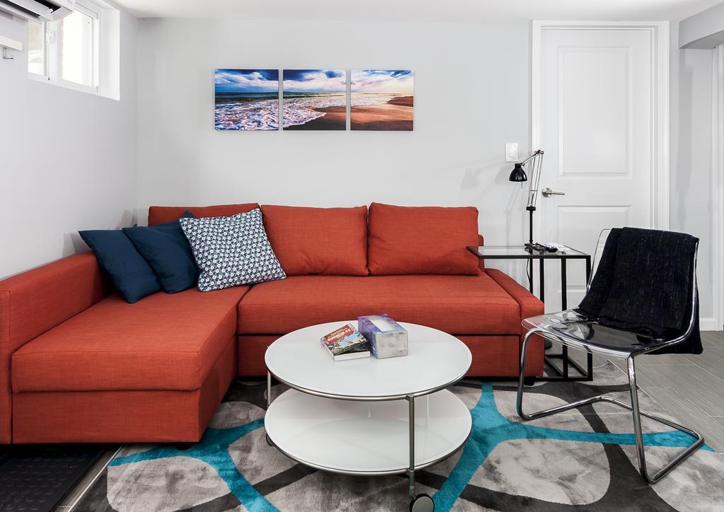 Gladys And David's Apartment